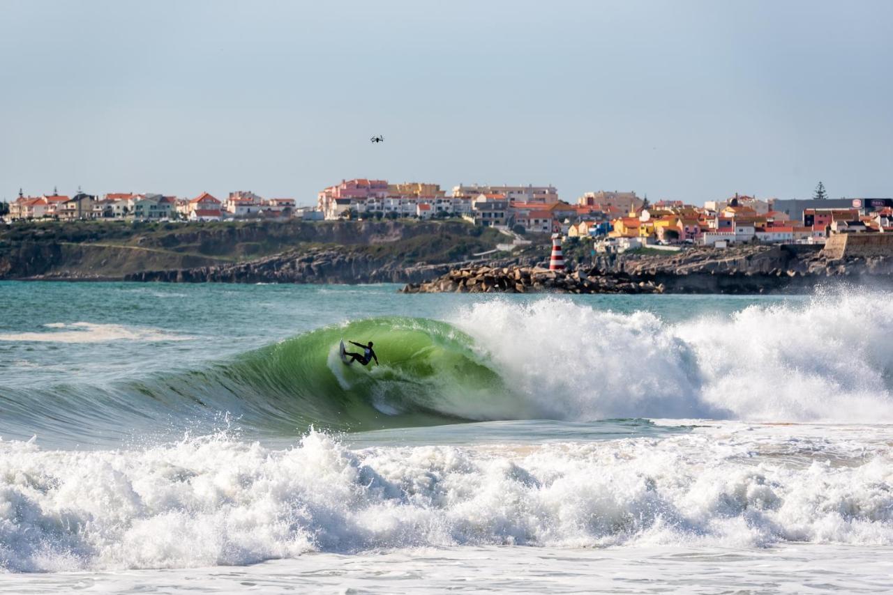 Surfness Lodge Baleal Exterior photo